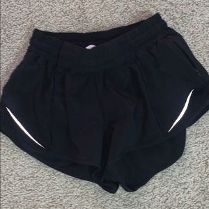 Size 4 lulu lemons shorts